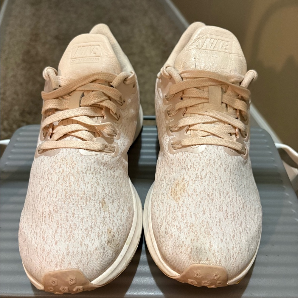 Nike Light Tan Athletic Shoes